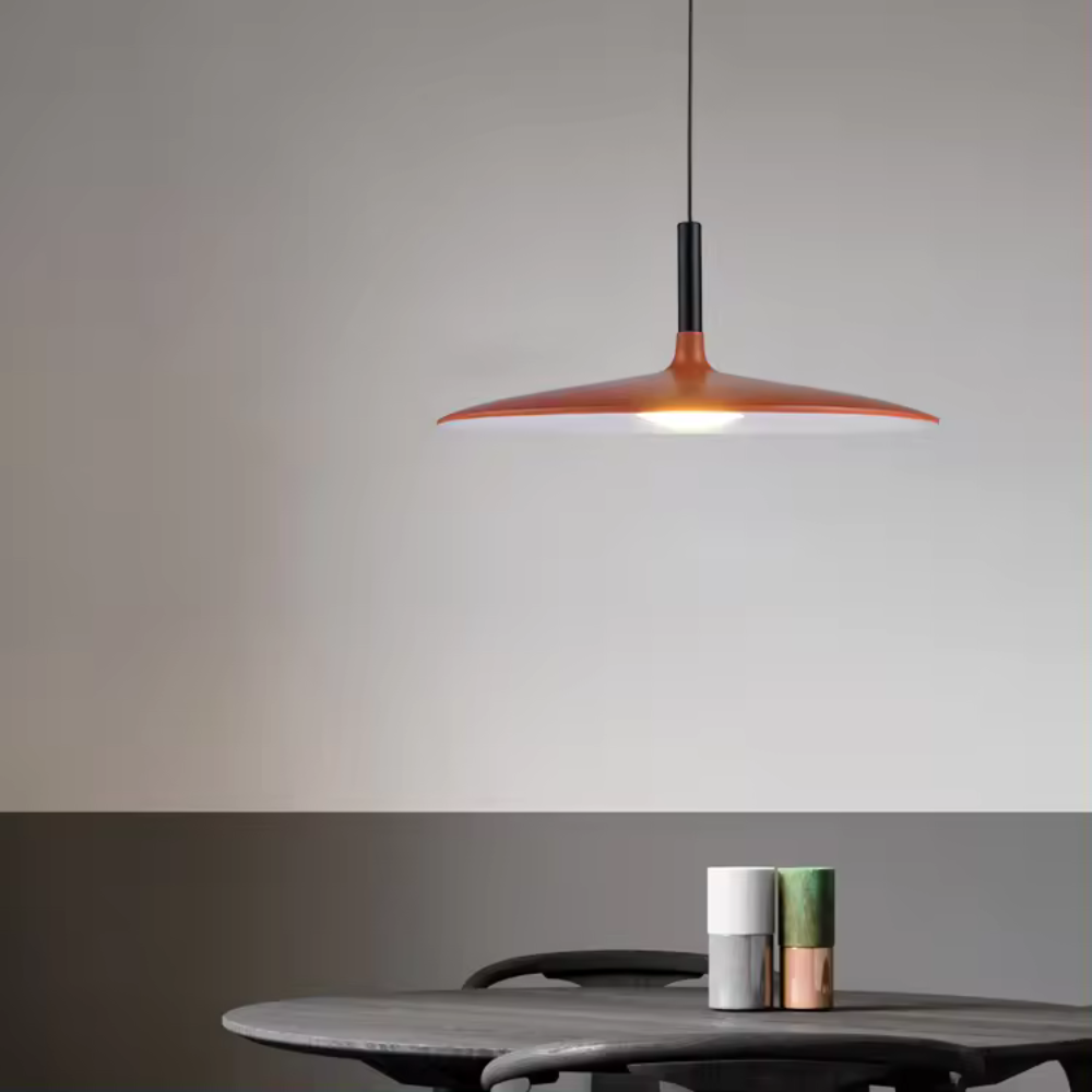 Le Lustre Distingué