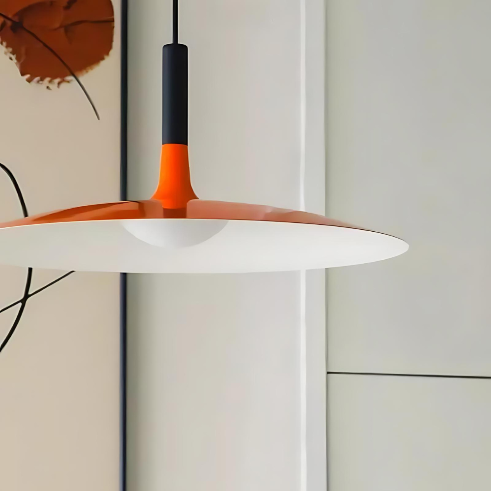 Le Lustre Distingué