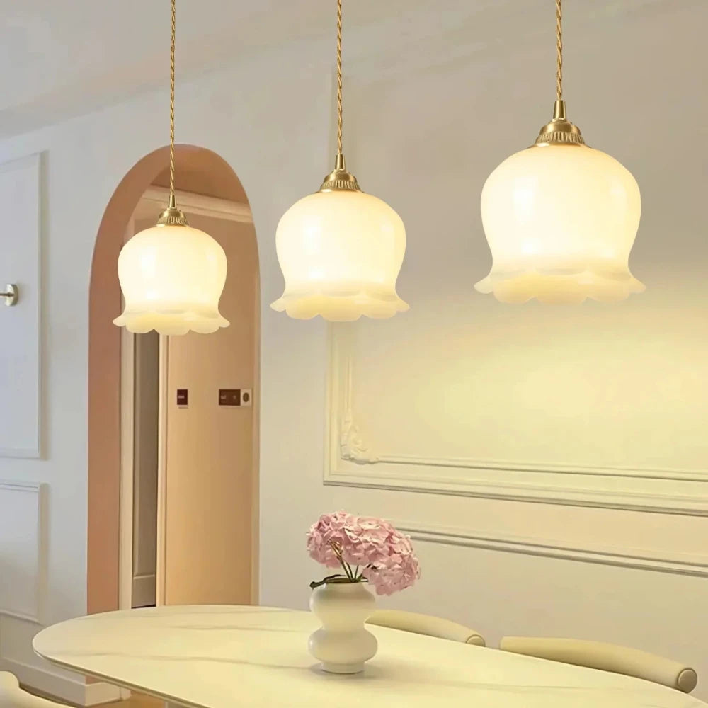 La Cloche Opaline