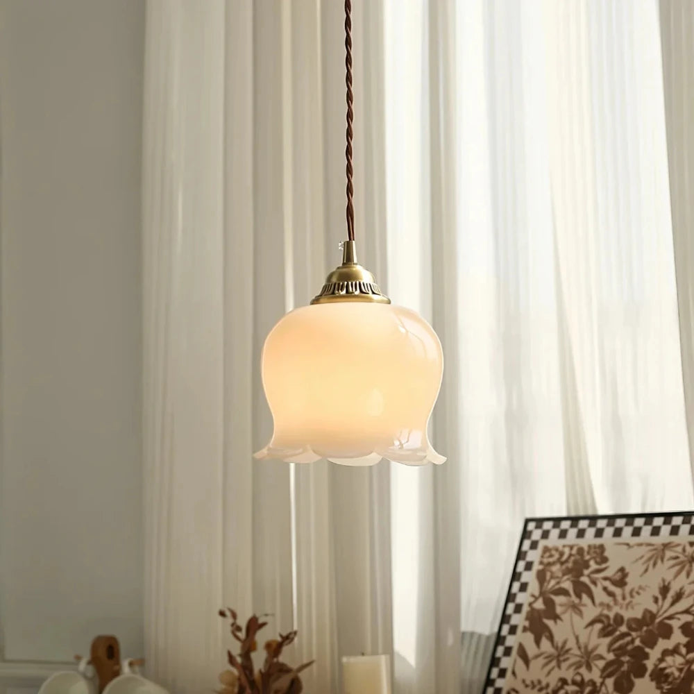 La Cloche Opaline