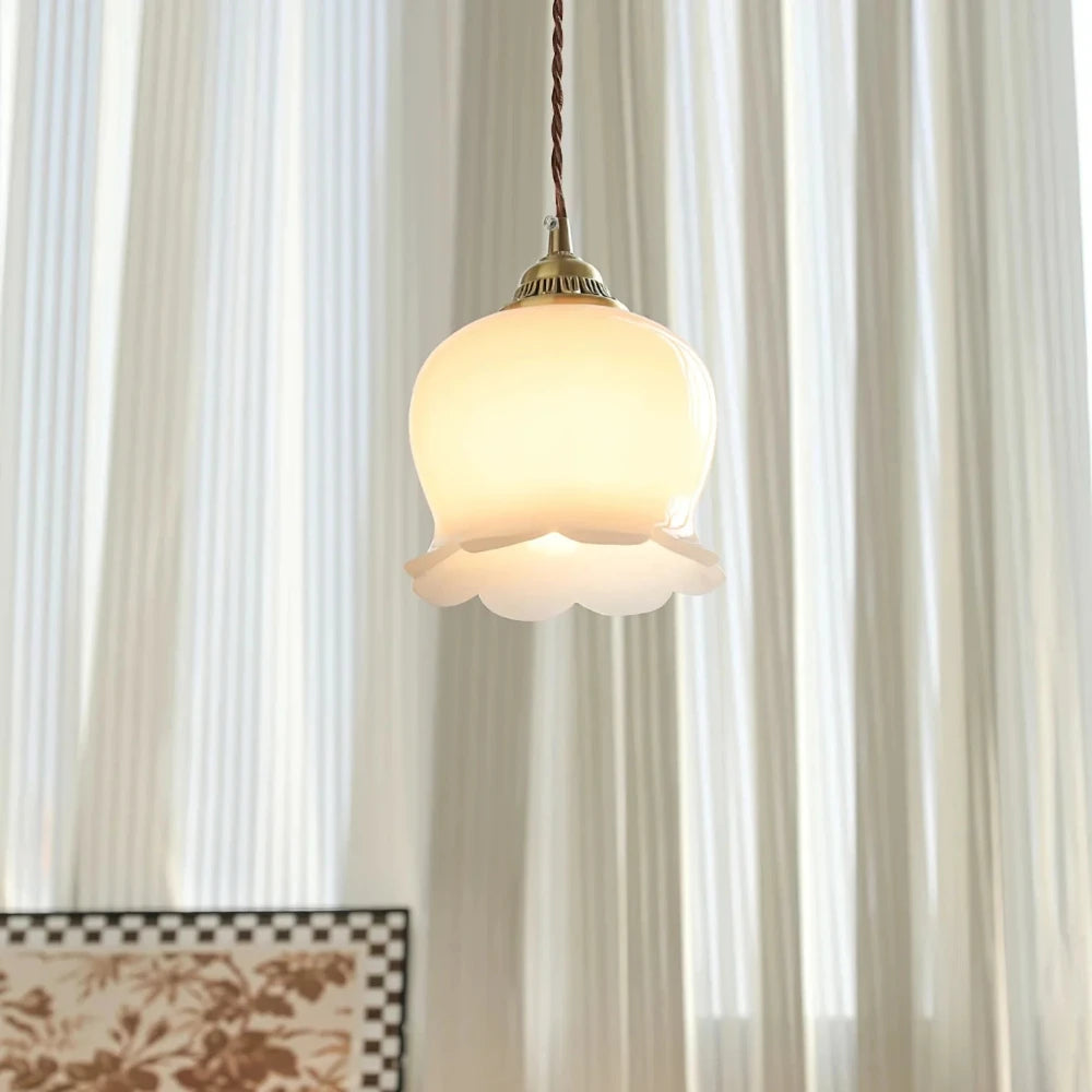 La Cloche Opaline